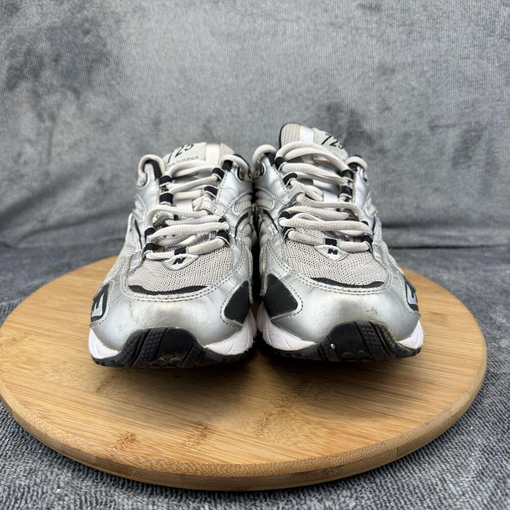 New Balance 725 Shoes Womens Size 8.5 Silver Mesh Running Sneakers - Picture 2 of 10